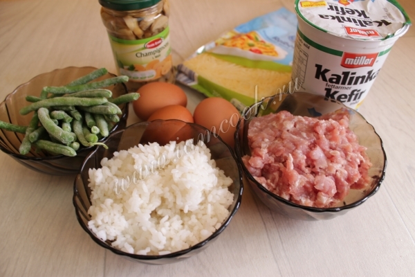 Ингредиенты для заливного пирога с грибами