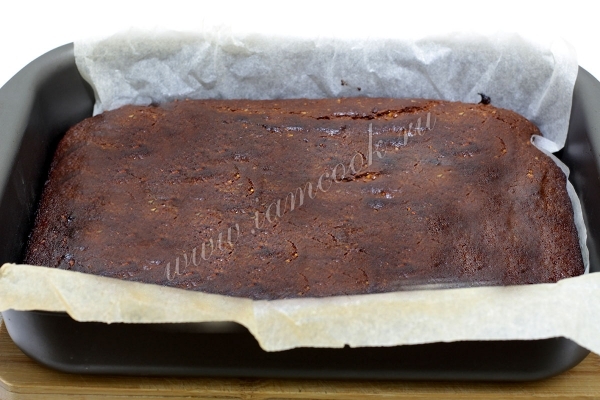 Пирог с орехами и сгущенкой