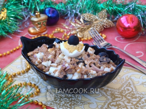 Фото рыбного салата из тунца с яйцом