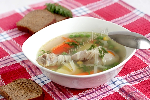 Рецепт куриного супа с лапшой и зеленым горошком