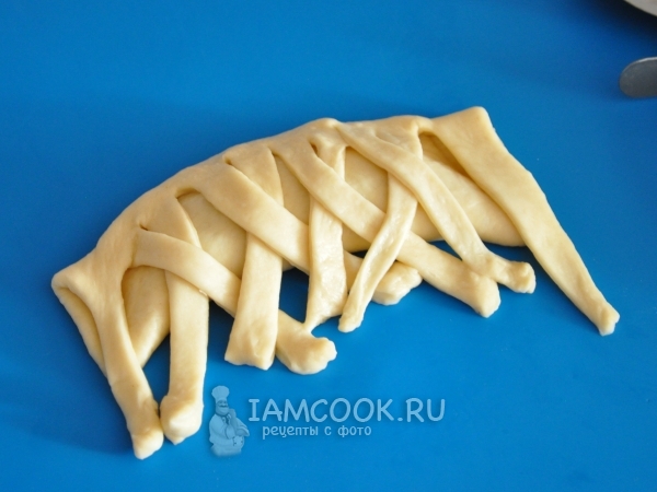 Завернуть плетенку полосками