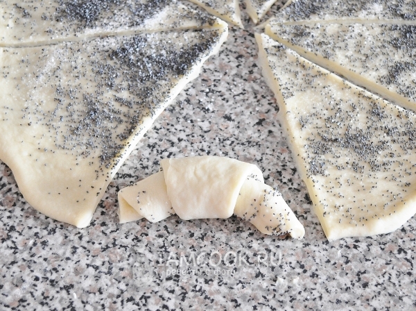 Свернуть рогалики