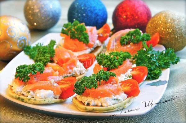 Блинчики с красной рыбой