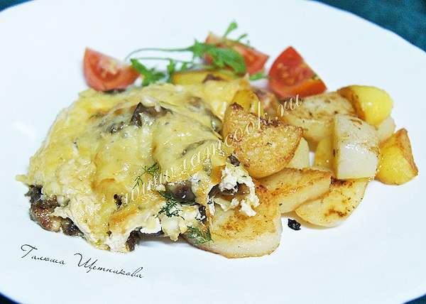 Жюльен с жаренным картофелем