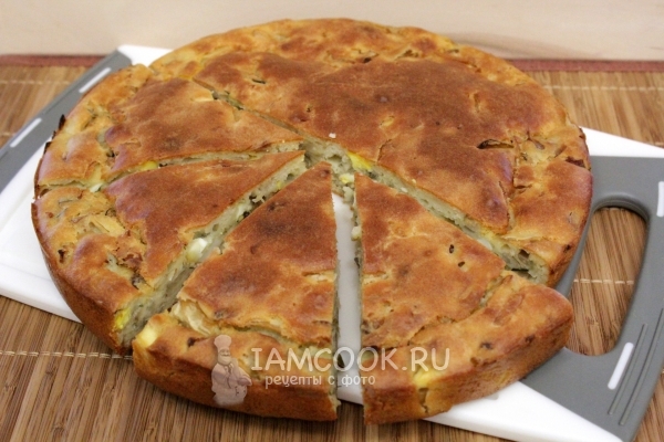 Готовый наливной пирог с капустой