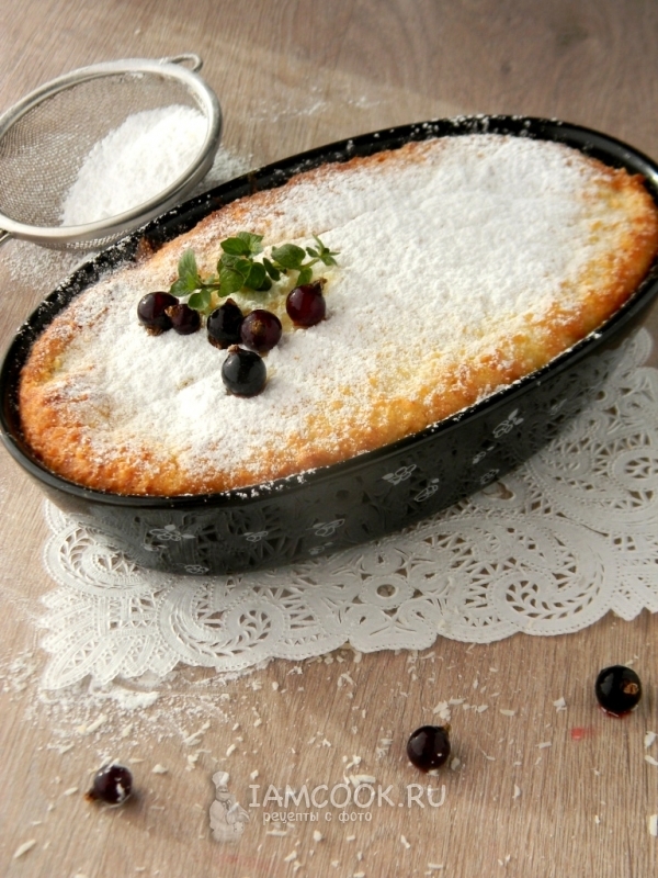 Фото творожно-кокосовой запеканки с ягодами