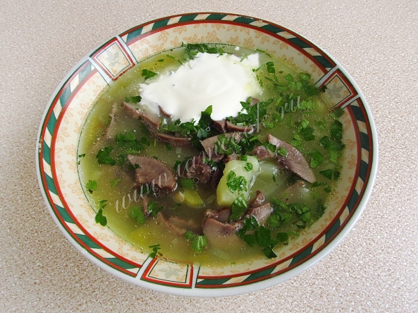 Готовим рассольник со свиными почками