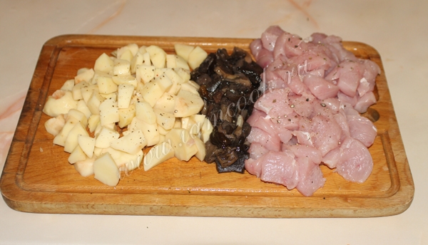 Картофель, грибы и индейка