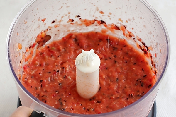 Пюре из слив и перца