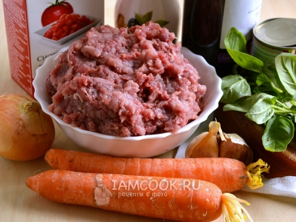 Ингредиенты для приготовления соуса болоньезе в домашних условиях