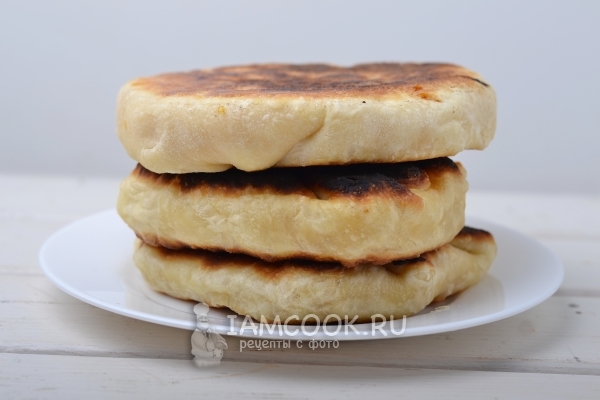 Готовые плацинды с тыквой