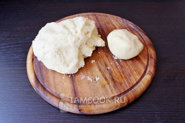 Разделить тесто на части