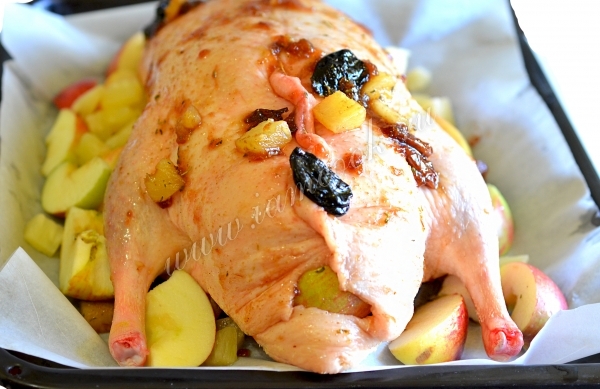 Утка на противне