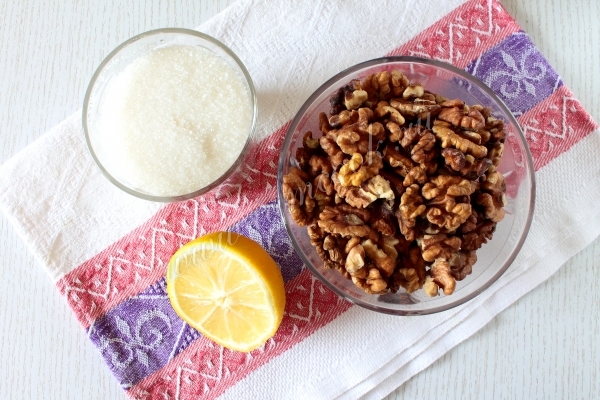 Ингредиенты для орехового грильяжа