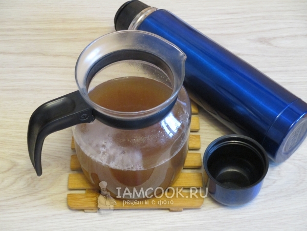 Настоявшийся напиток Сбитень