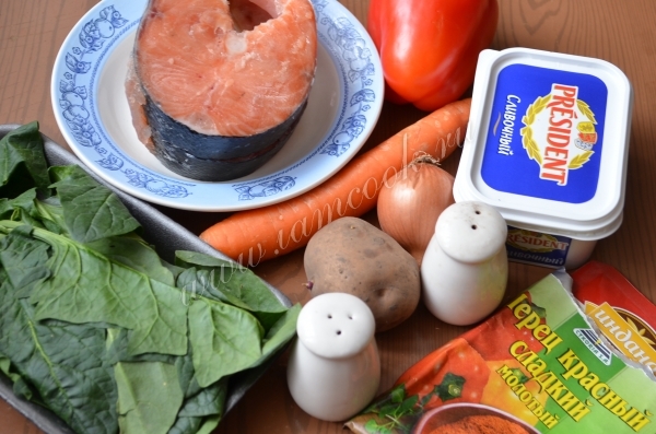 Ингредиенты для сырного супа с семгой