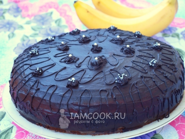 Готовый шоколадно-банановый торт