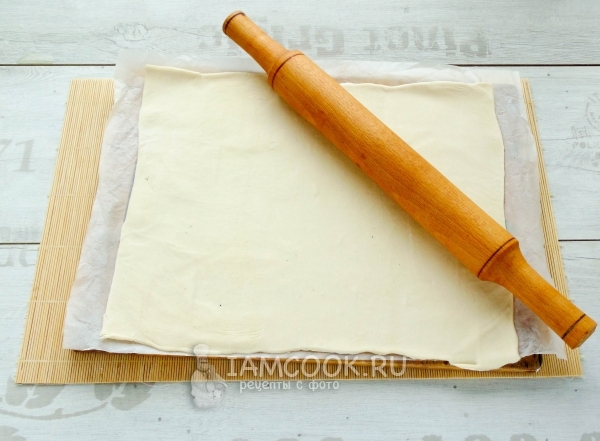 Раскатать тесто