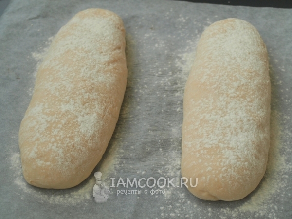 Батоны хлеба