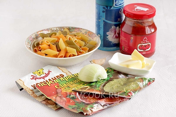 Ингредиенты для макарон с томатной пастой