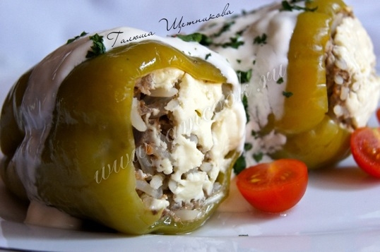 Перцы фаршированные сердечками и свининой