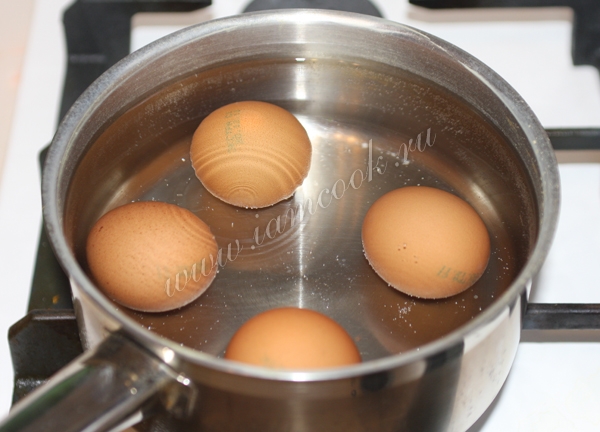 Яйца куриные