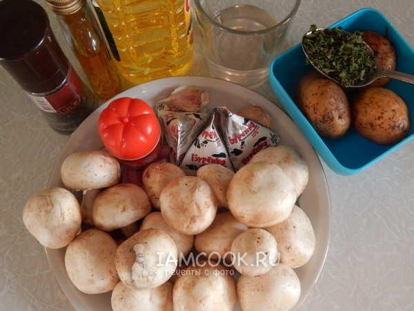 Ингредиенты для решти из картофеля с грибами