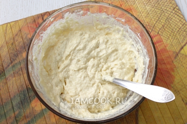 Всыпать муку и размешать