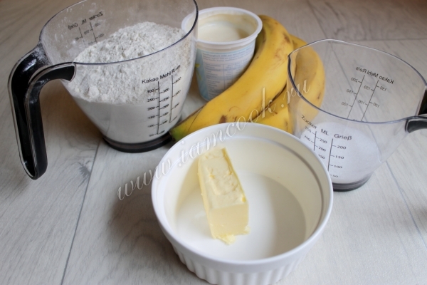 Ингредиенты для банановых сконов