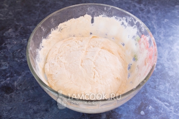 Замесить тесто