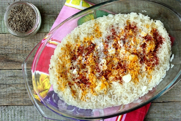 Посыпать специями