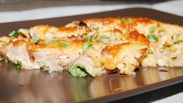 Рецепт горбуши, запеченной под сыром