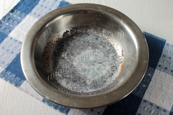 Мак с молоком