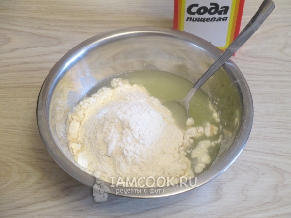 Сыворотка с мукой