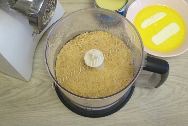 Крошка из сухарей