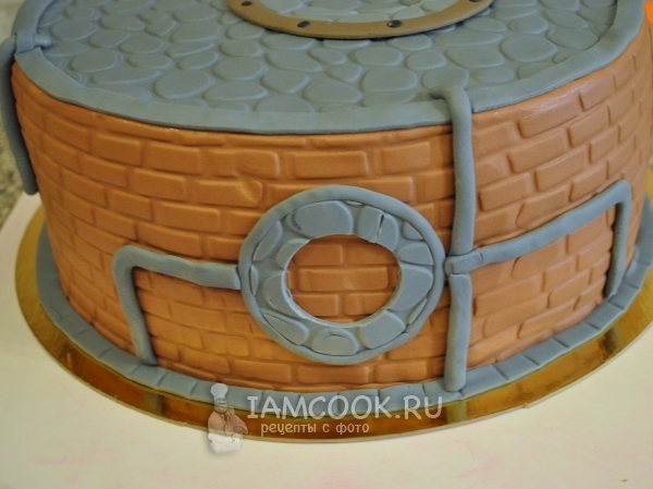 Проложить на торте трубы из мастики