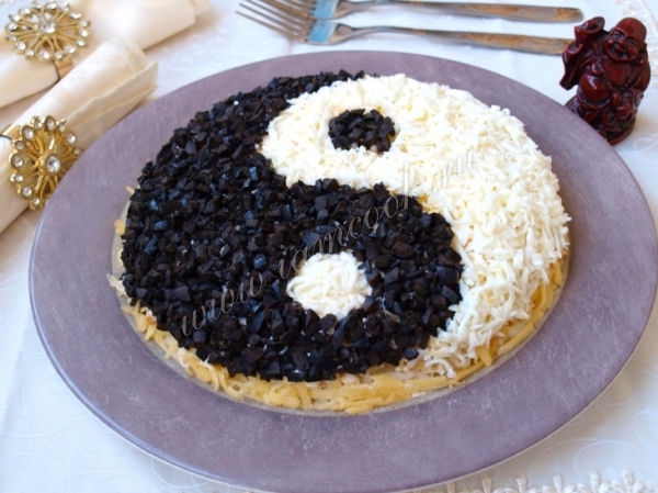 Рецепт праздничного салата Инь Ян