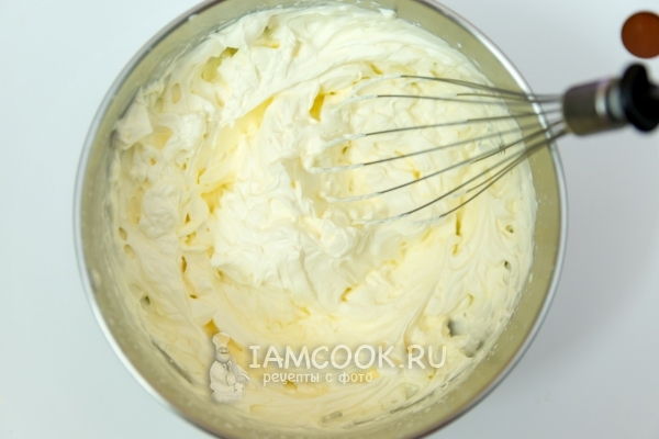 Взбить сливки