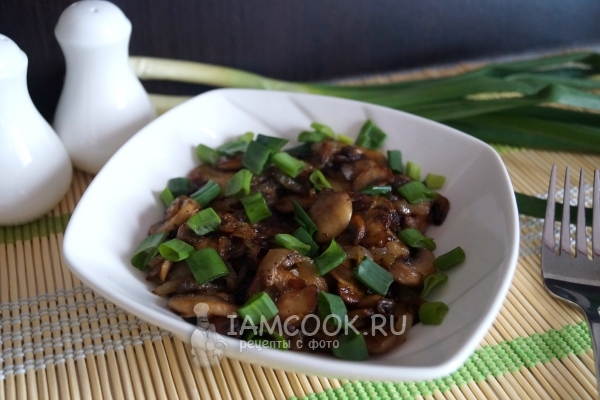 Фото жареных грибов с луком