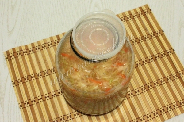 Влить водку