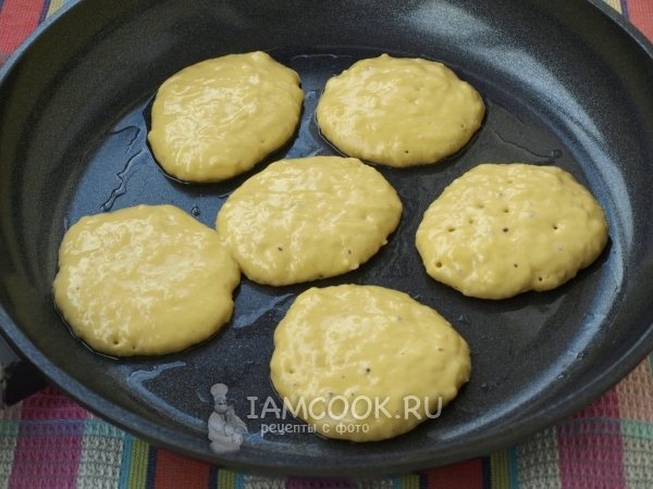 Пожарить оладьи