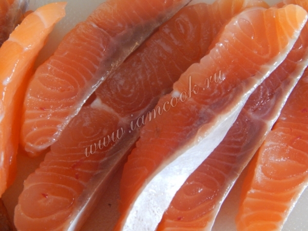 Семга порезанная