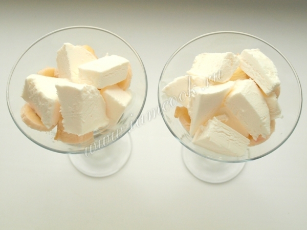 Добавить мороженое