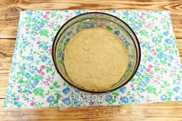 Замесить тесто