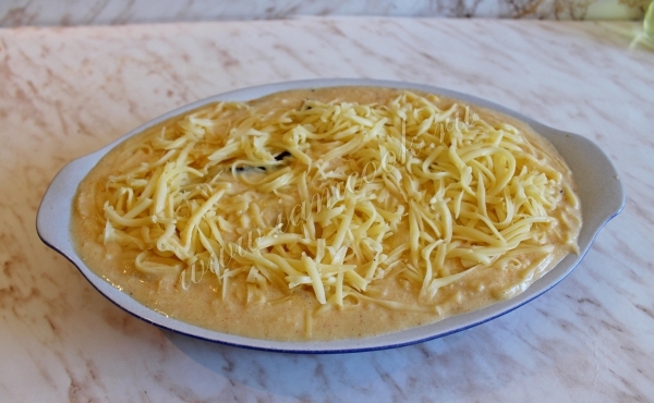 Сыр тертый в мусаке