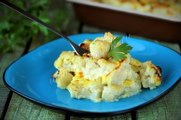 Рецепт цветной капусты под сырным соусом