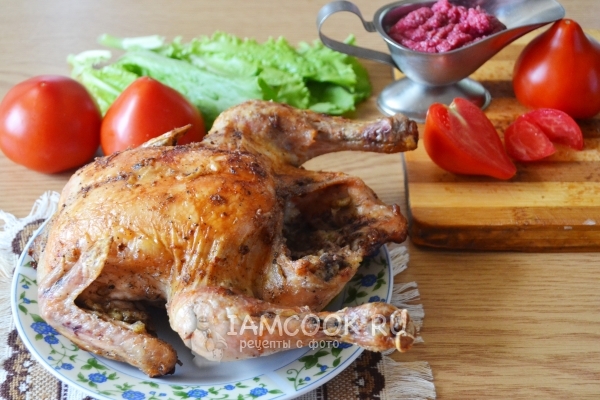 Фото курицы в майонезе с чесноком в духовке