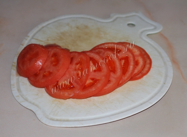 Помидоры нарезанные кружками