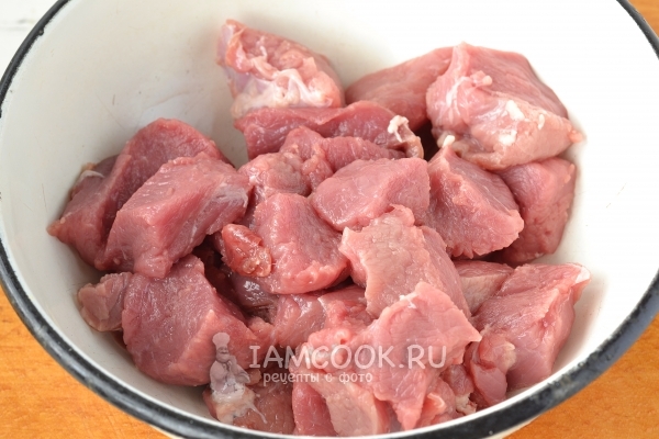 Порезать мясо