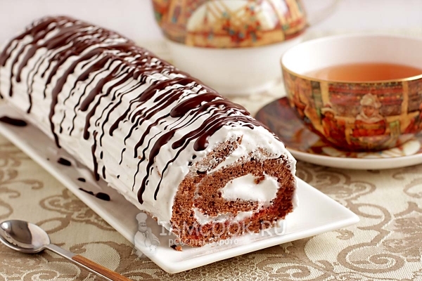 Фото бисквитного рулета за 5 минут